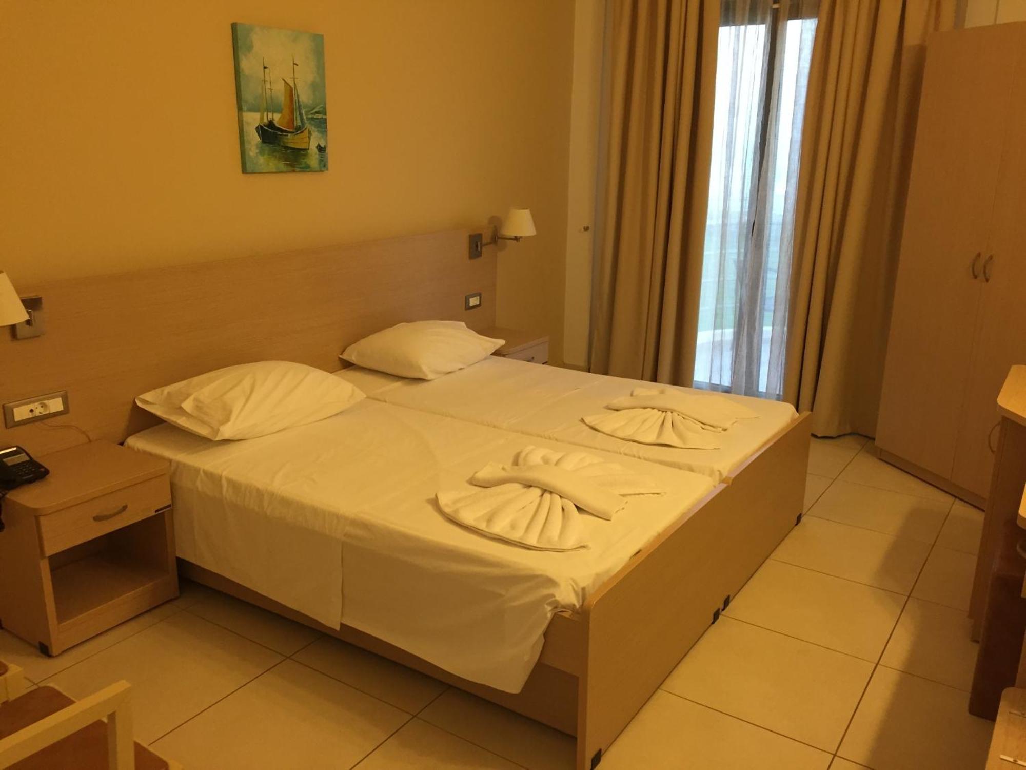 Ostria Hotel Kakovatos Beach Zacharo Room photo